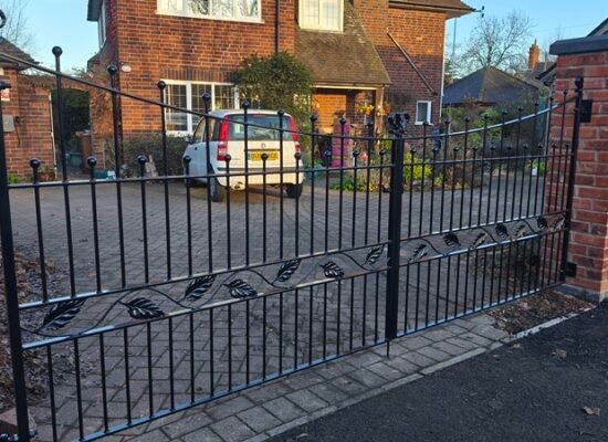 Decorative Leaf Double Gates Decorative Leaf Double Gates